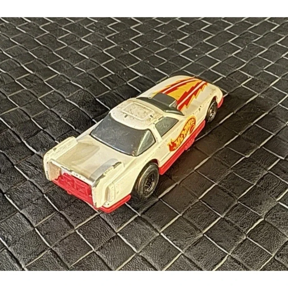 1993 McDonald's Hot Wheels Happy Meal Racing Series Dragster White Loose 1:64